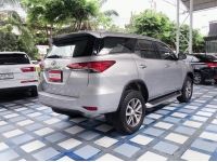 TOYOTA FORTUNER 2.4V 2WD เกียร์AT ปี19 รูปที่ 3